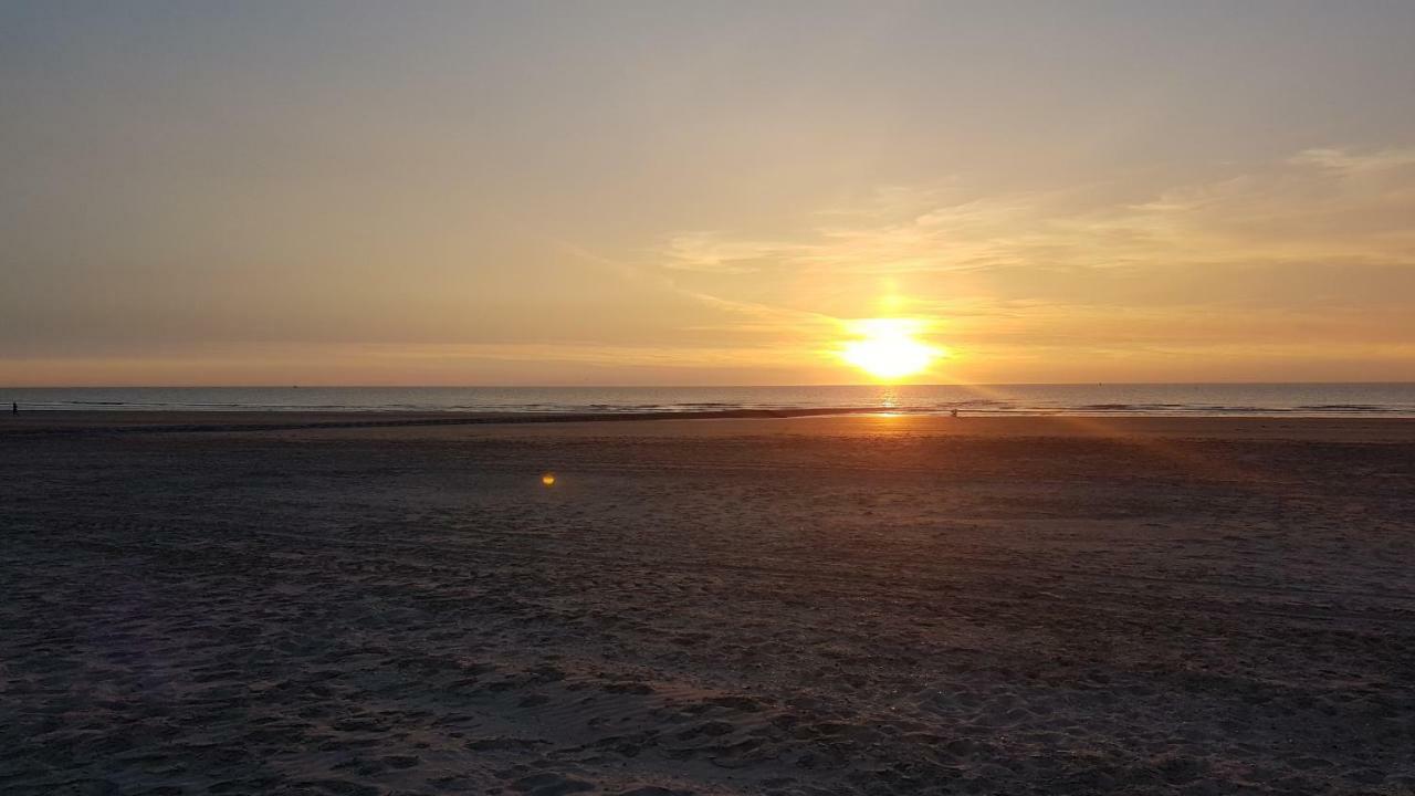 Le 1003 Apartment Nieuwpoort Bagian luar foto